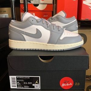 Nike Air Jordan 1 Low Vintage Grey Shoes 553560-053 (GS) Youth Sizes